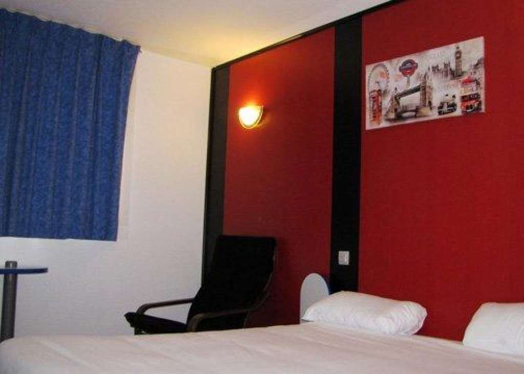 Comfort Hotel Poissy Technoparc Rum bild